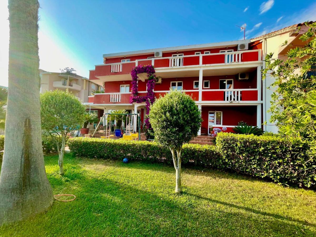 Hotel Vila L Budua Esterno foto